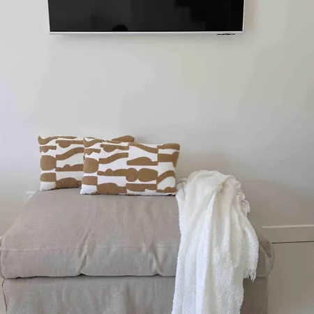 «la Grande Jane » Petite Bord De Mer» *
